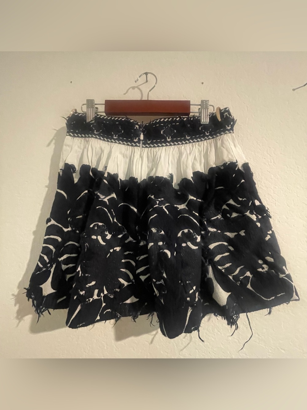 Chloé Navy White Mini Skirt FR34 Textured Fringe Made In France